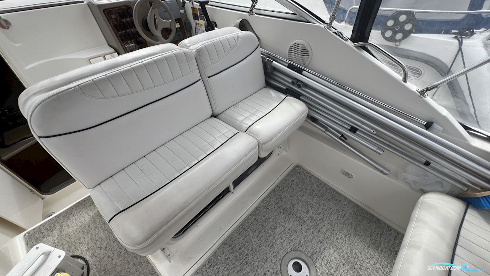 Maxum 2400 SC