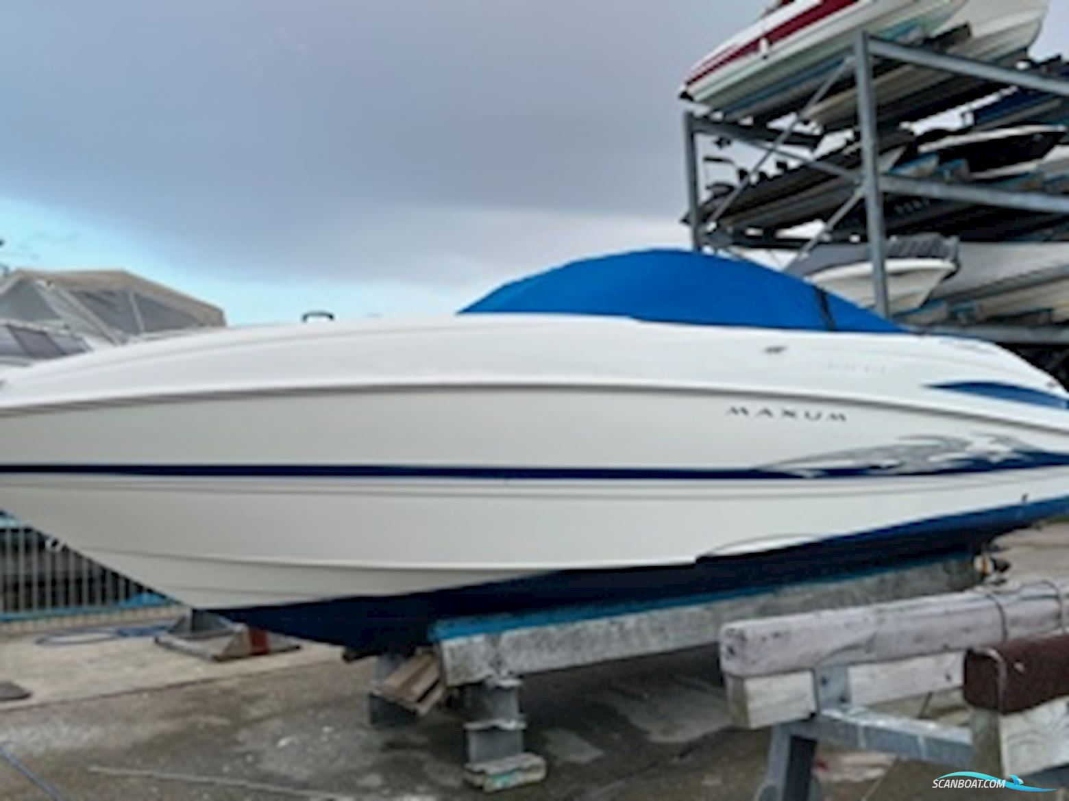 Maxum 2400 SC3 Motorbåd 2005, med Mercruiser 5.0 MPi motor, England
