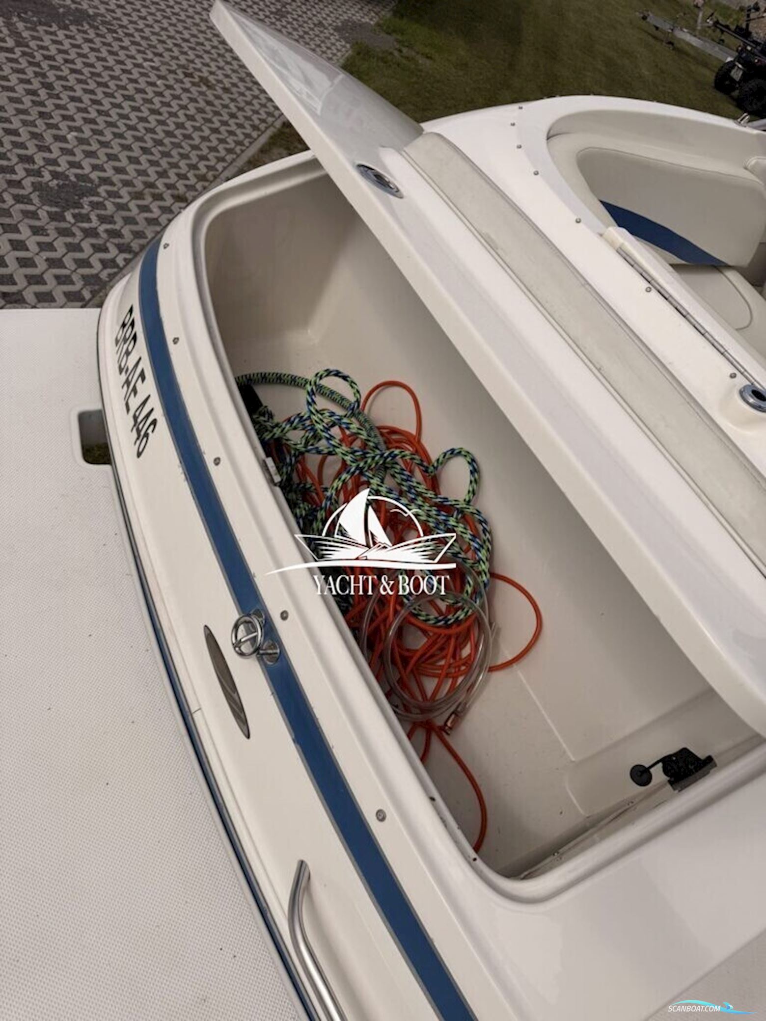 Maxum 2400 SC3