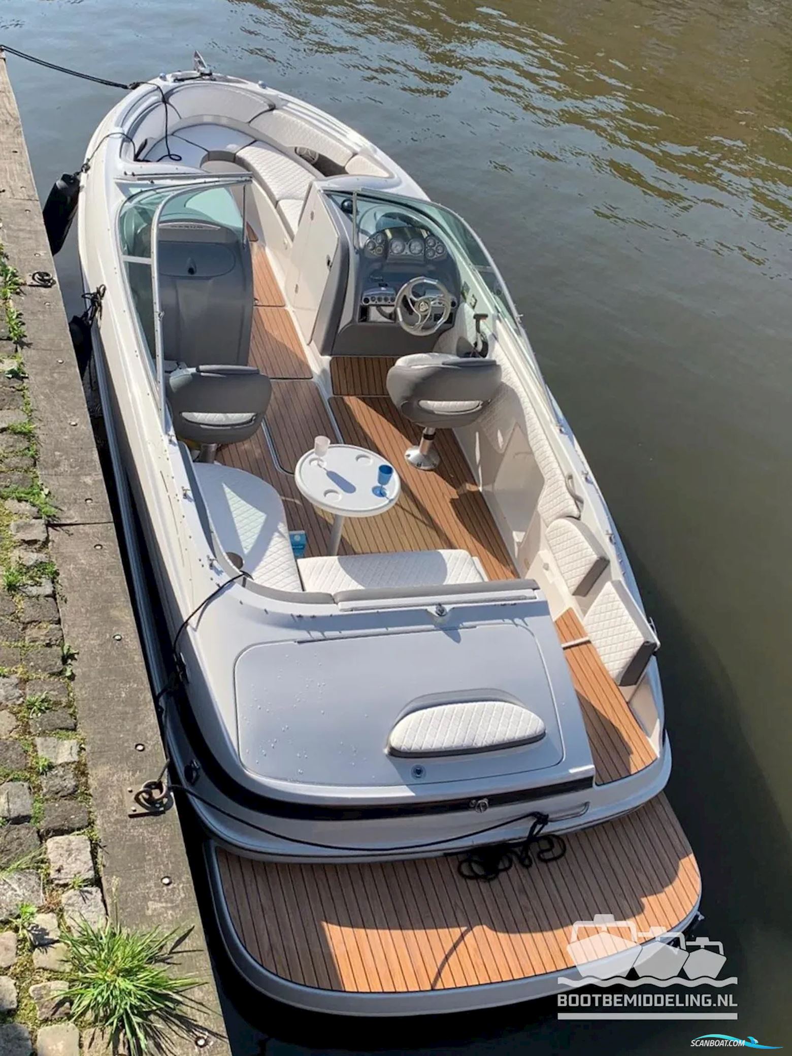 Maxum 2400 SR3 Bowrider