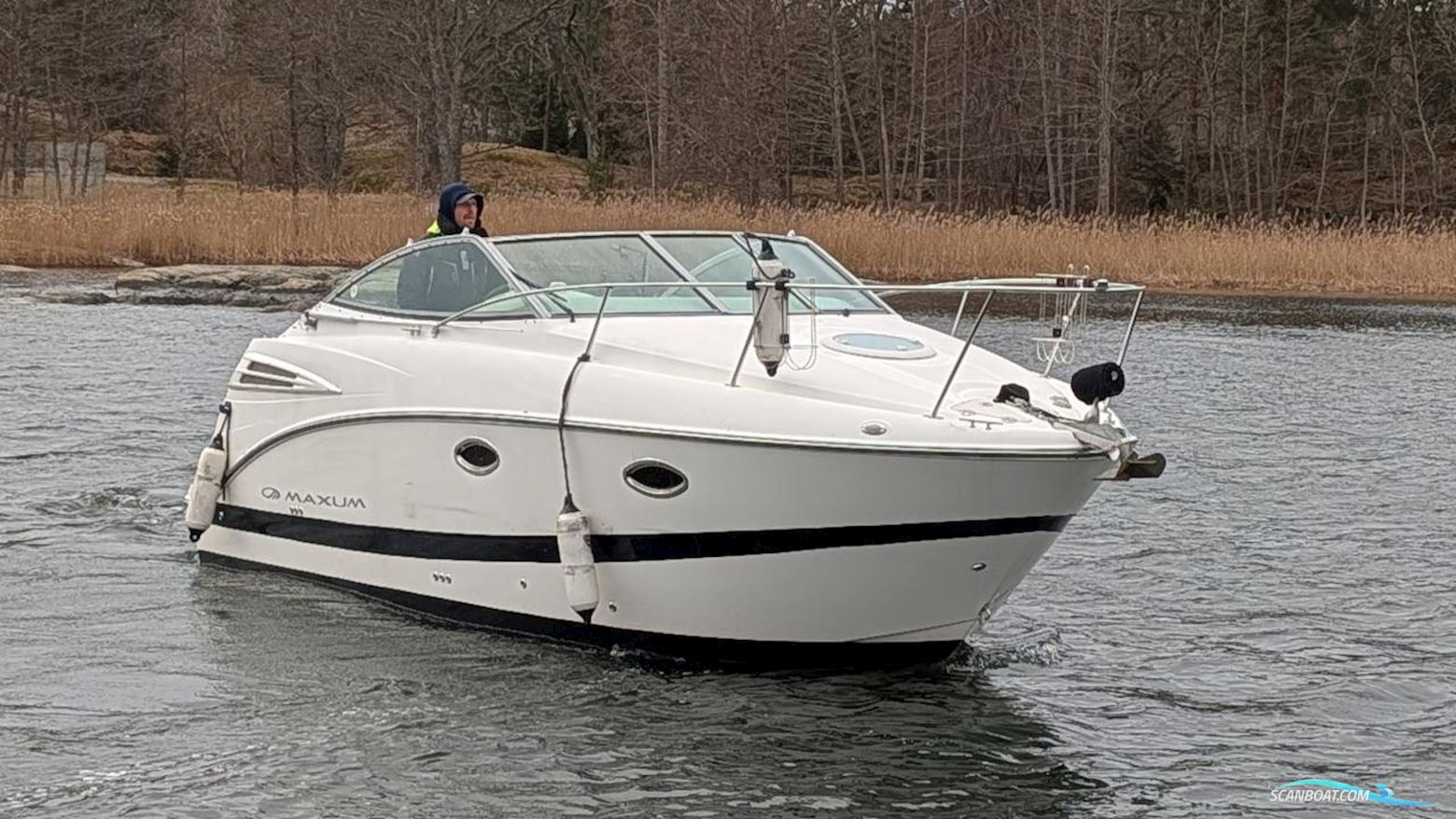 Maxum 2500 SE