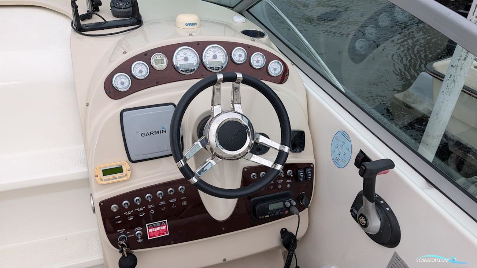 Maxum 2500 SE