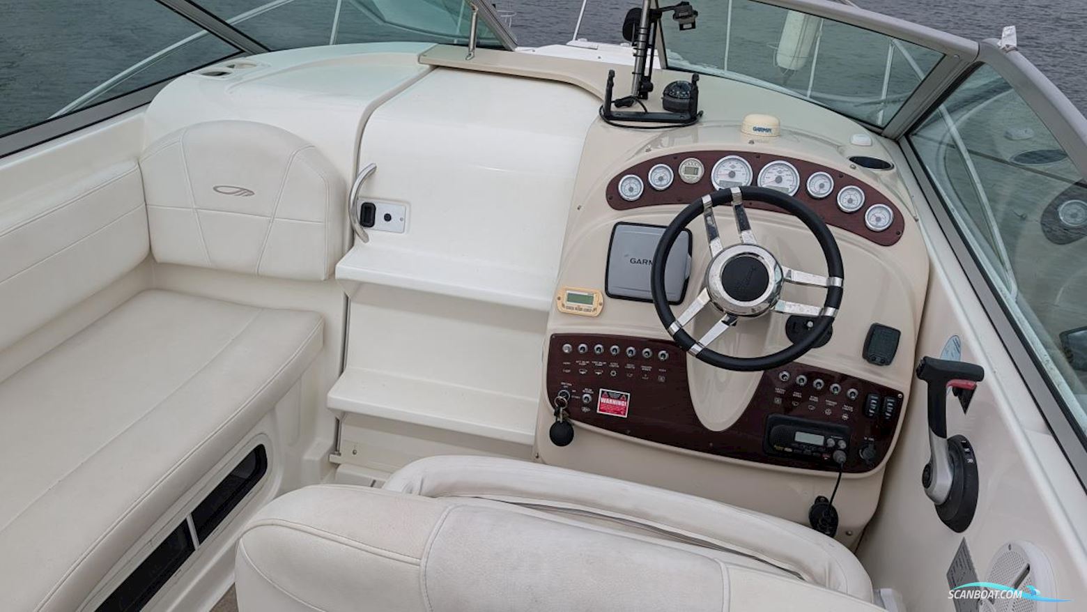 Maxum 2500 SE
