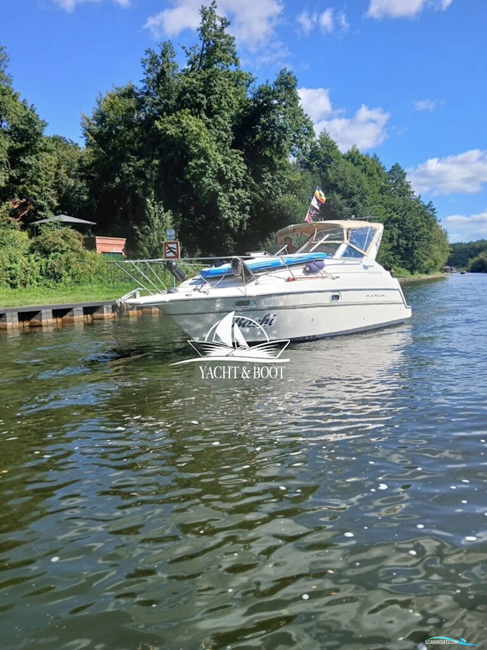 Maxum 2800 SCR Motorbåd 2000, med Mercruiser motor, Tyskland