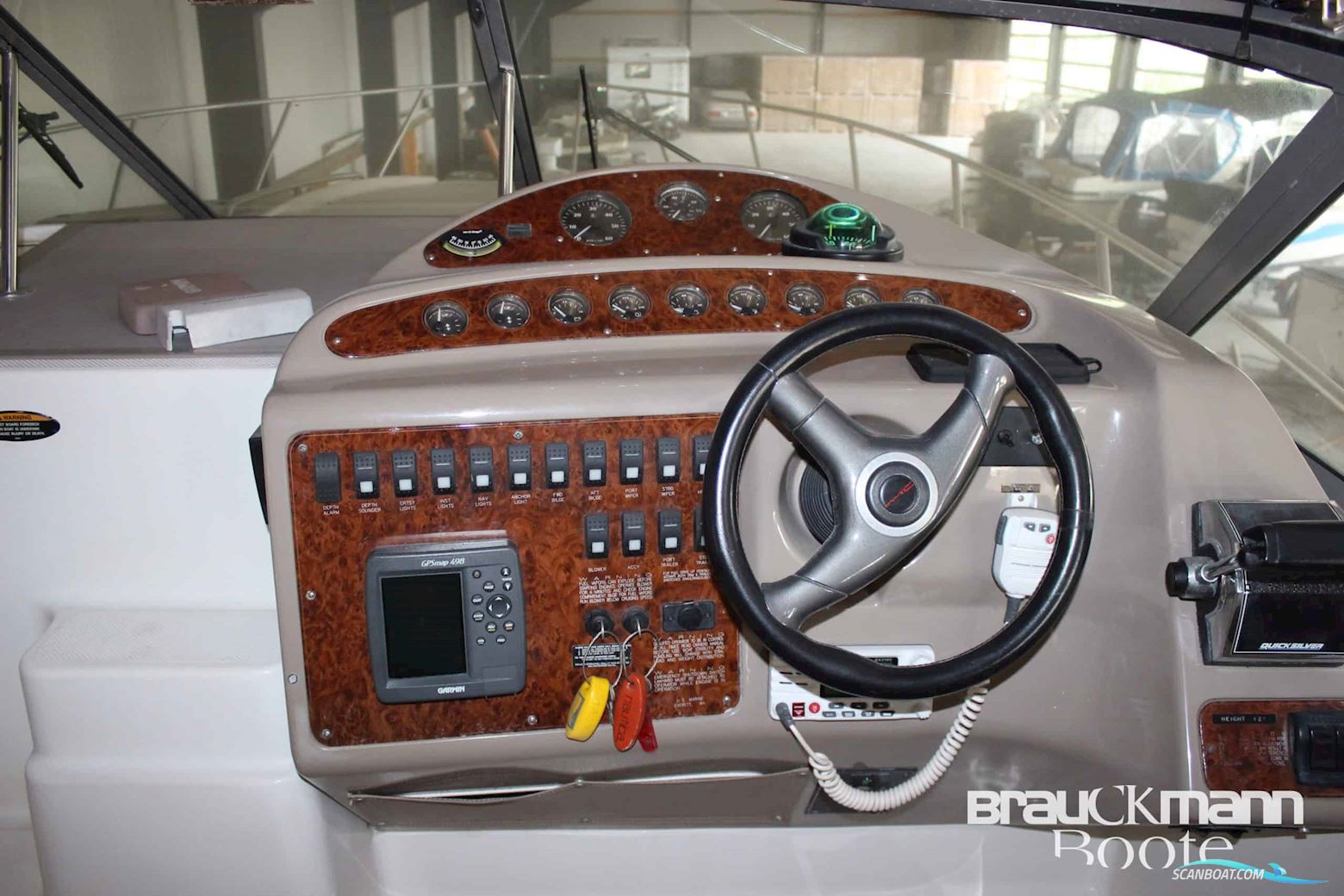 Maxum 3300 SCR