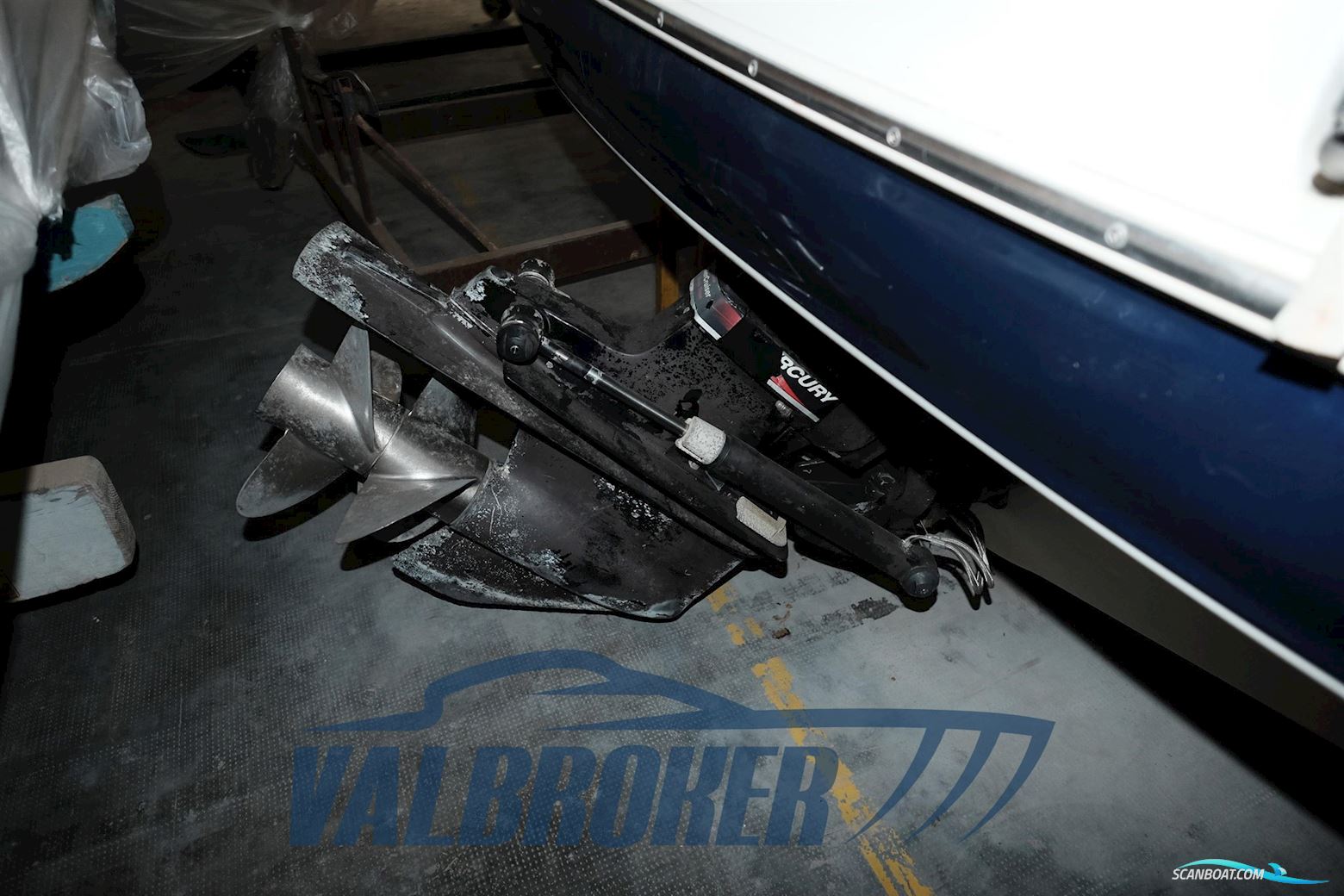 Maxum Marine 2300 SC