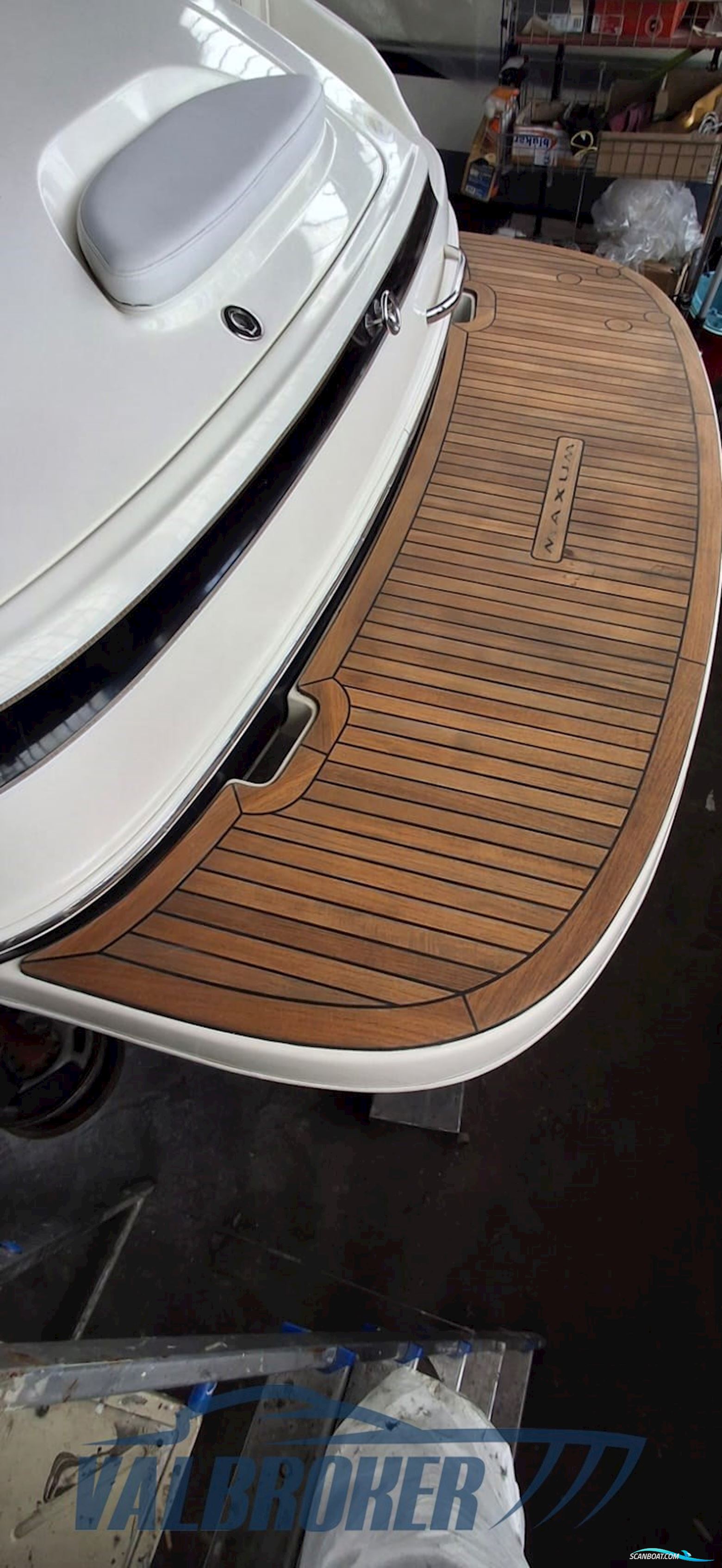 Maxum Marine 2400 SC3