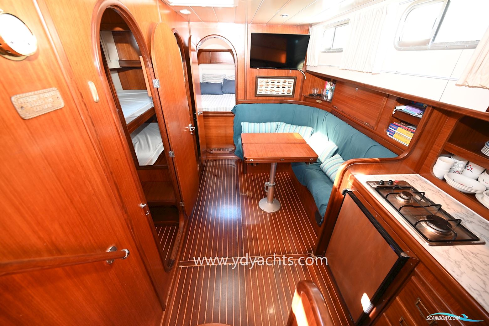MENORQUIN 120 Trawler