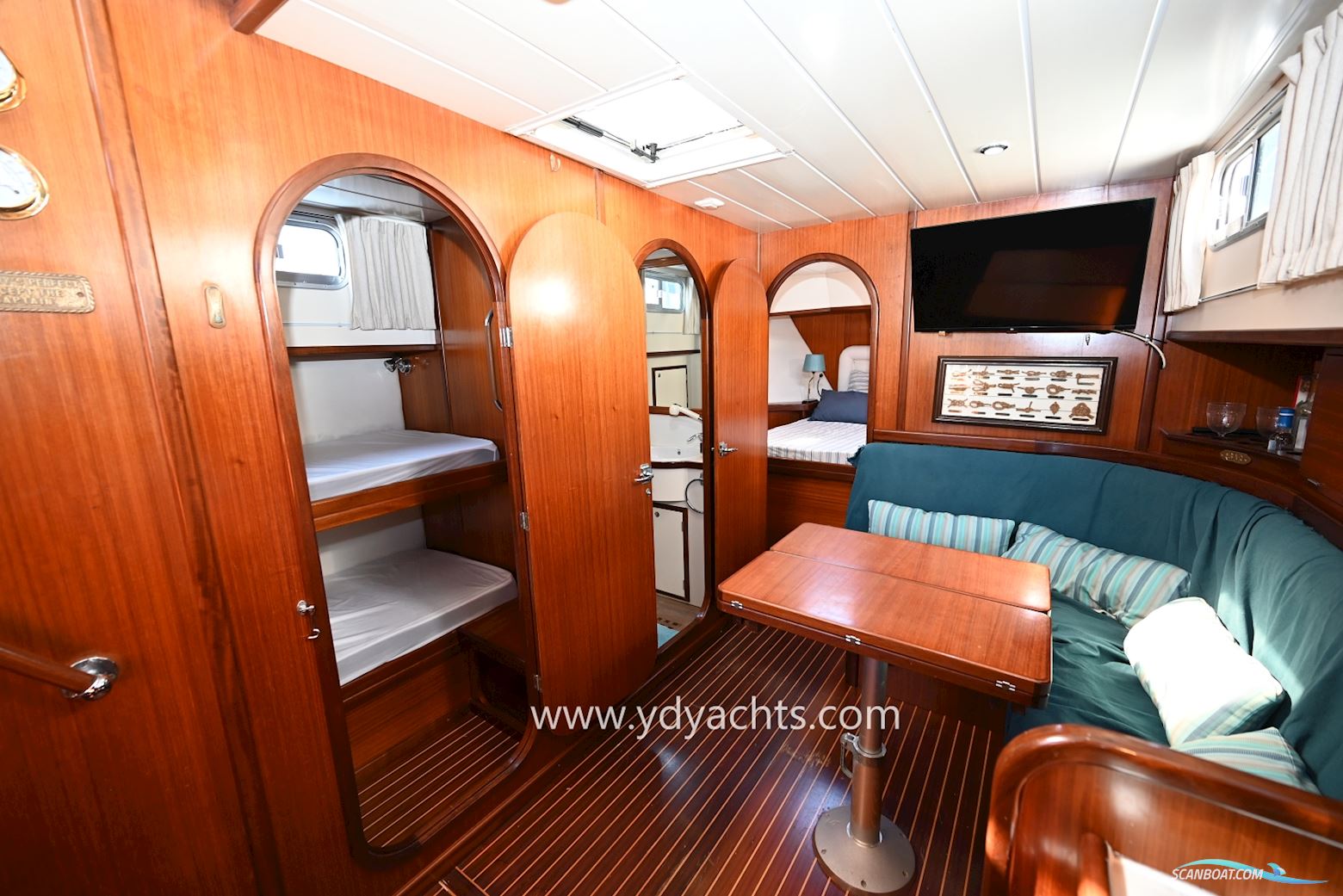 MENORQUIN 120 Trawler