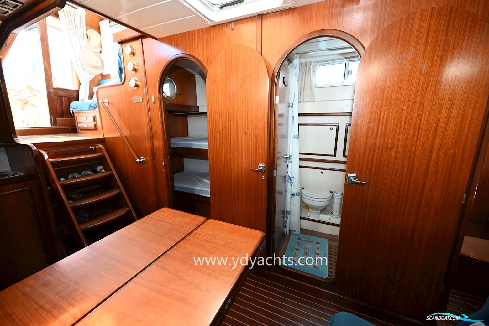 MENORQUIN 120 Trawler