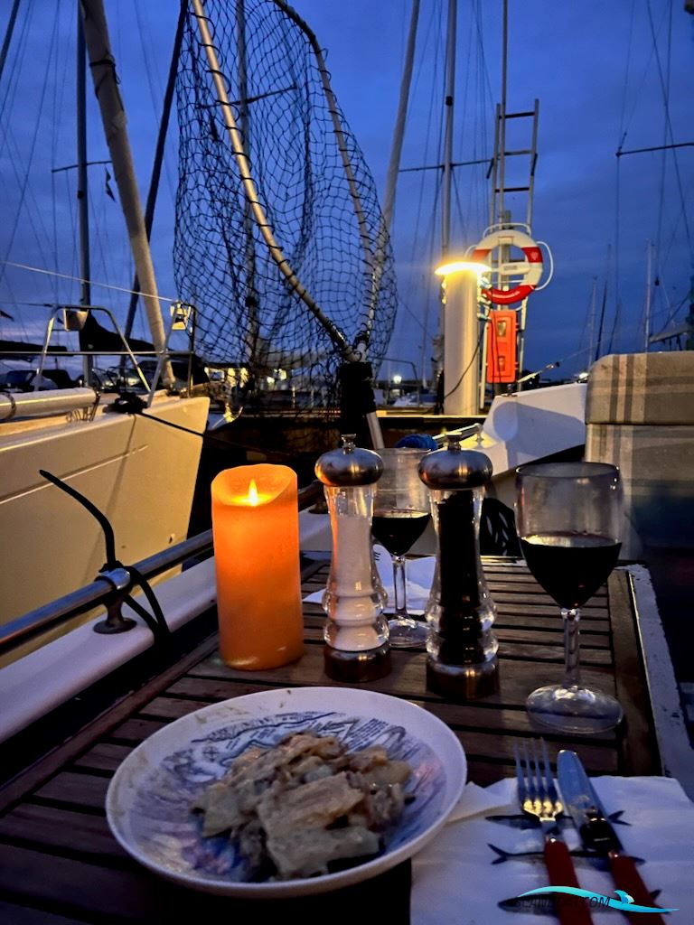 Merivene 1210 Fishmaster Targa