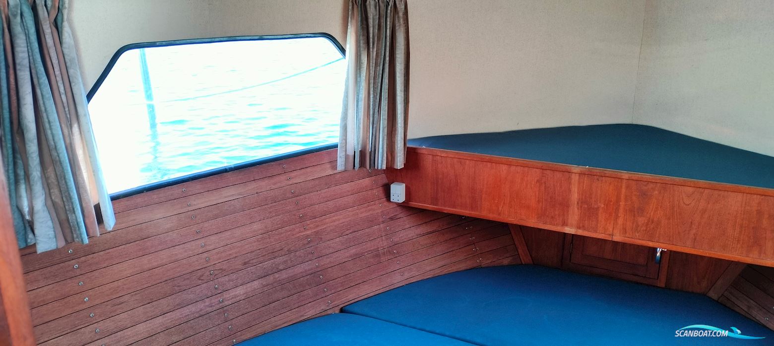 Merivene 1210 Fishmaster Targa