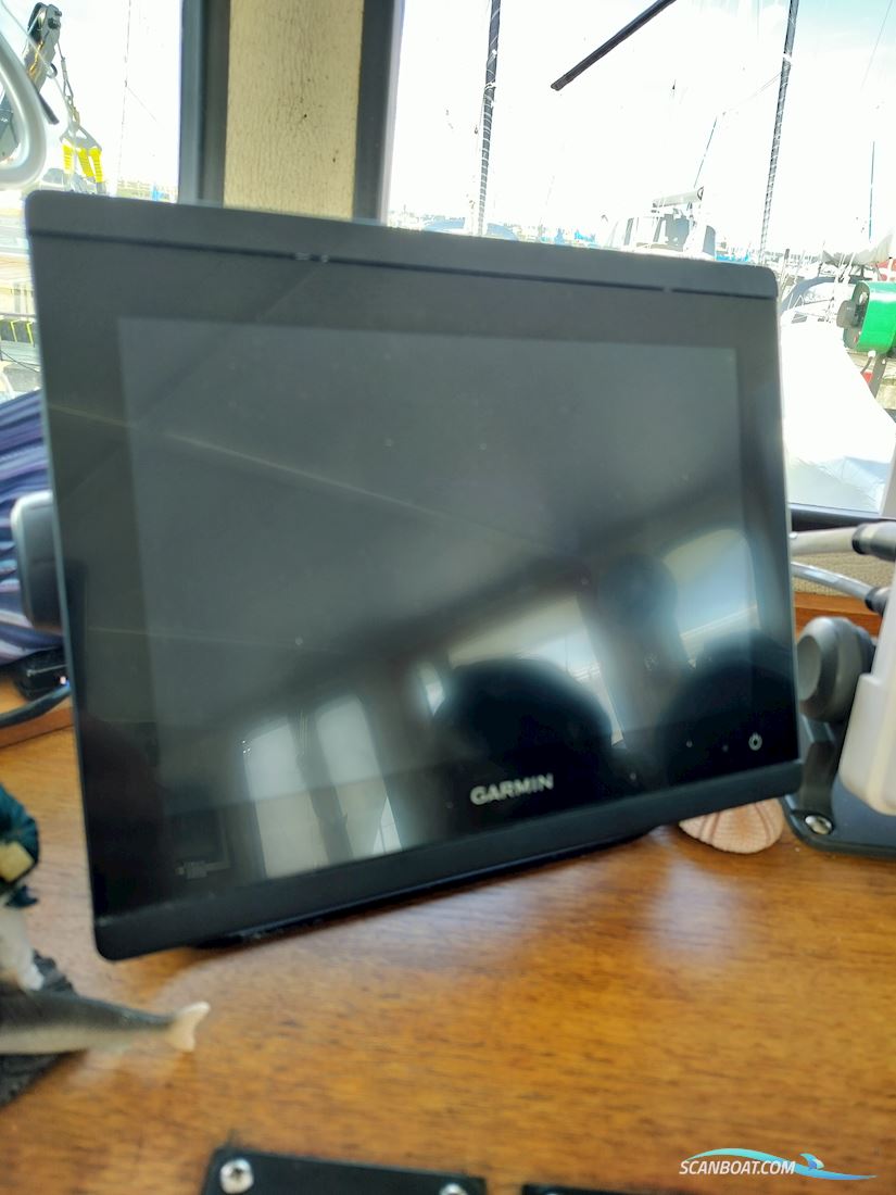 Merivene 1210 Fishmaster Targa