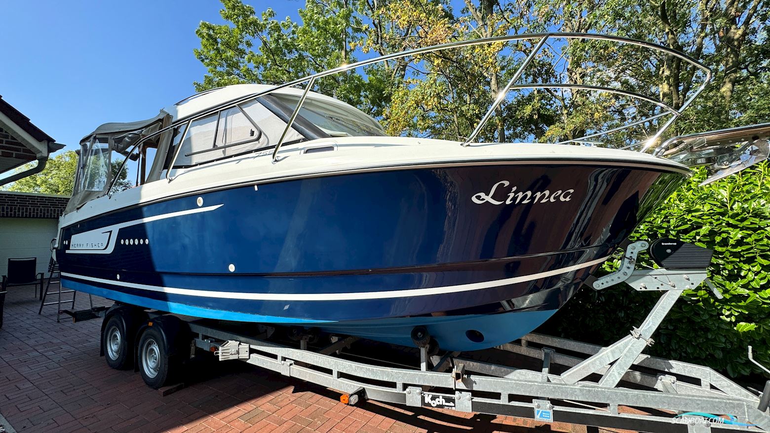 Merry Fisher 755