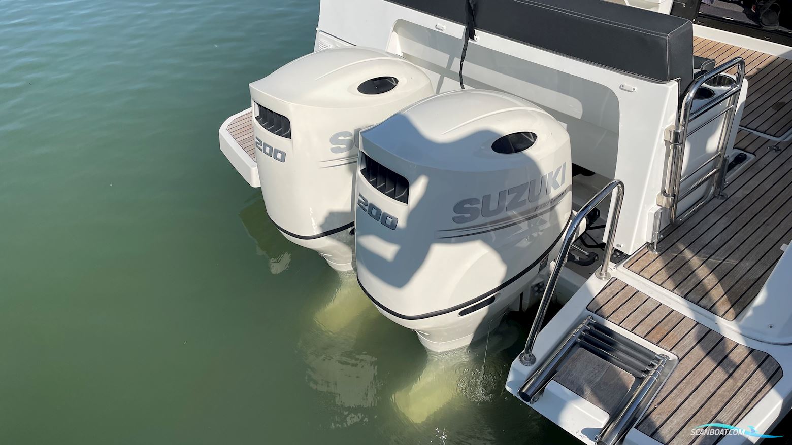 Merry Fisher 895 Offshore