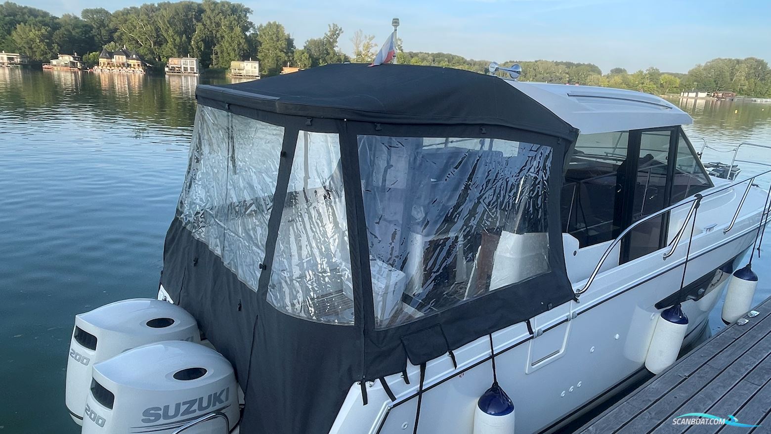 Merry Fisher 895 Offshore