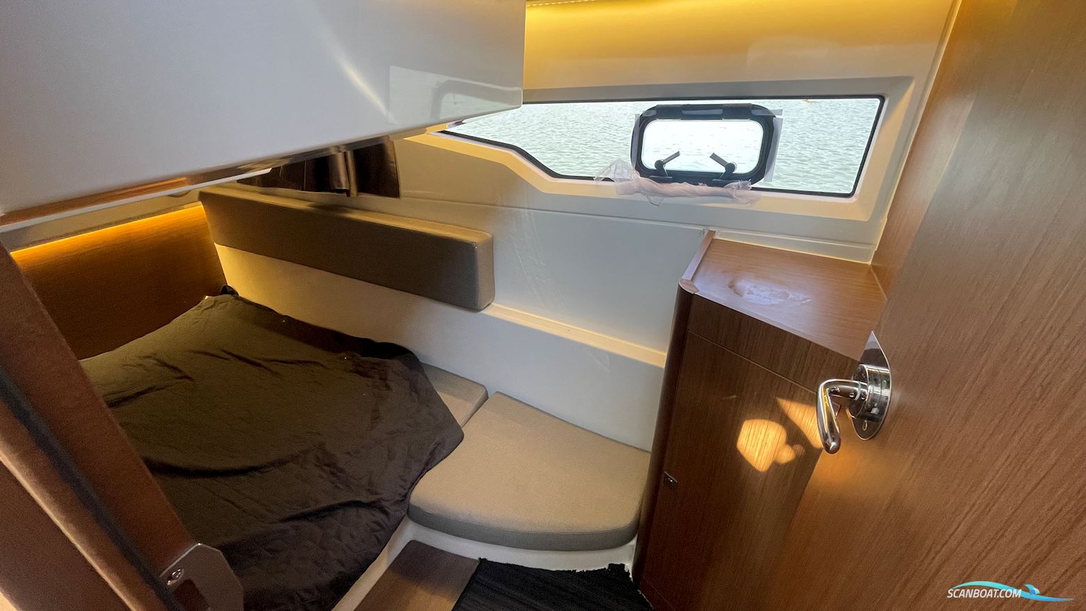 Merry Fisher 895 Offshore