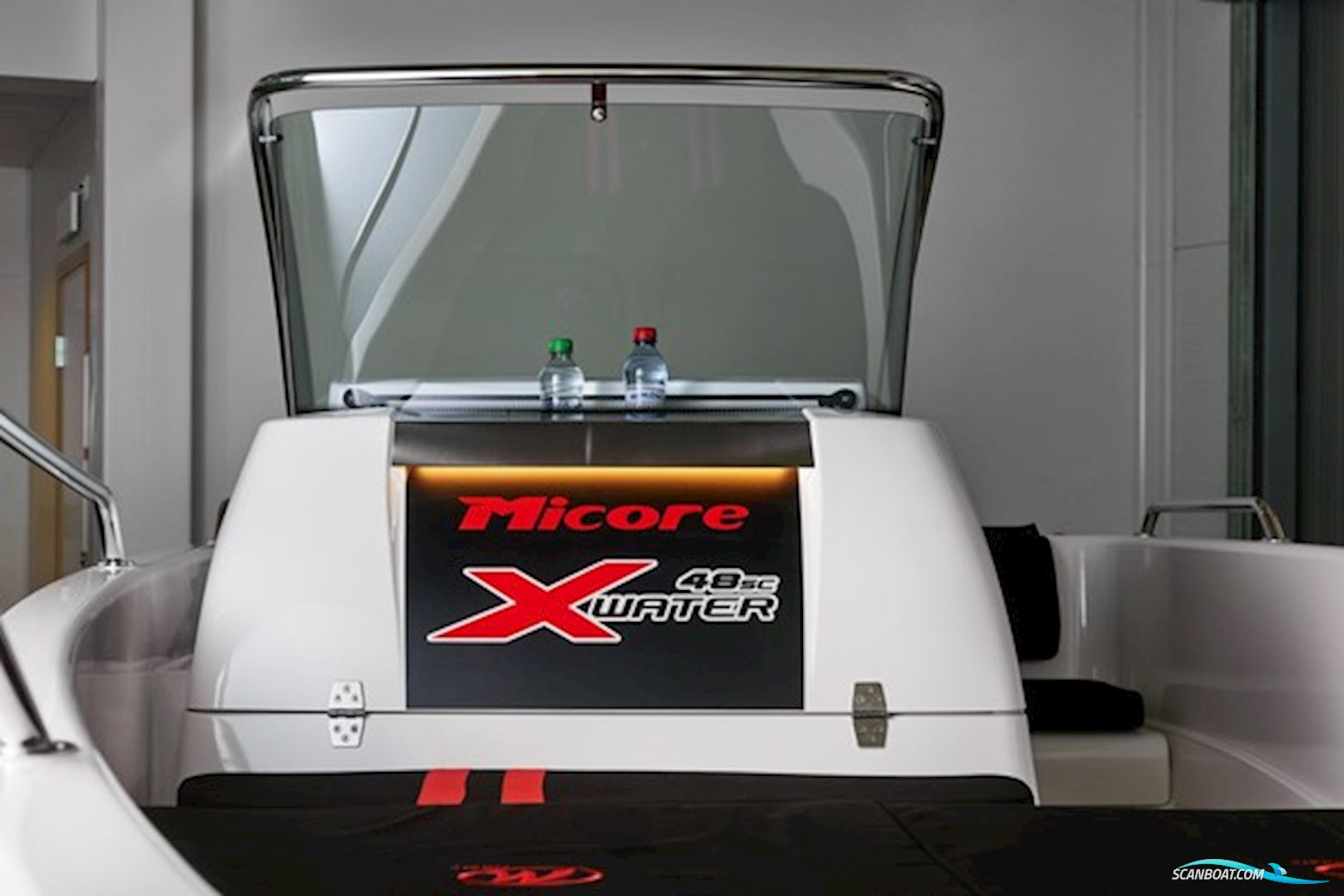 Micore XW48SC (er på lager i vores bådhal)