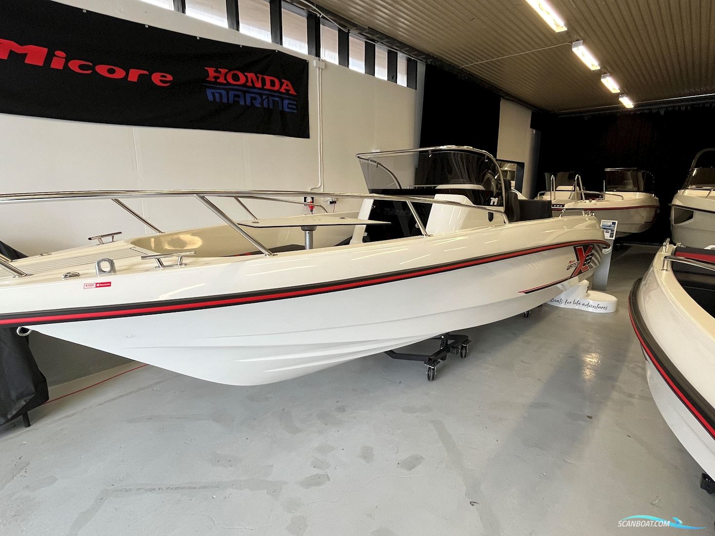 Micore Xw63 CC Motorbåd 2023, med Honda motor, Sverige