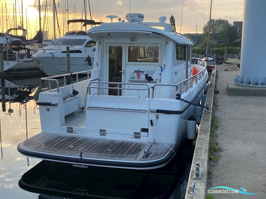 Minor 36 Offshore / Sargo 36 Explorer