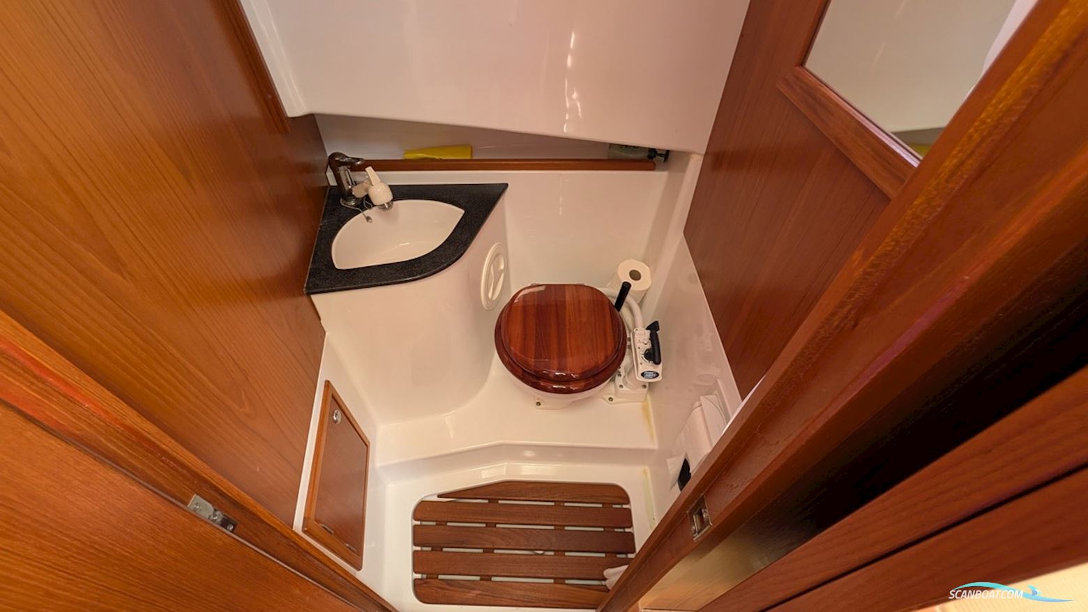 Minor Offshore 28
