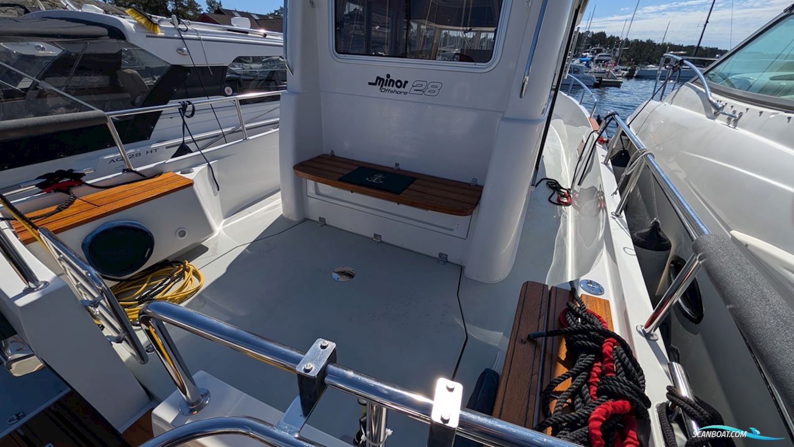 Minor Offshore 28