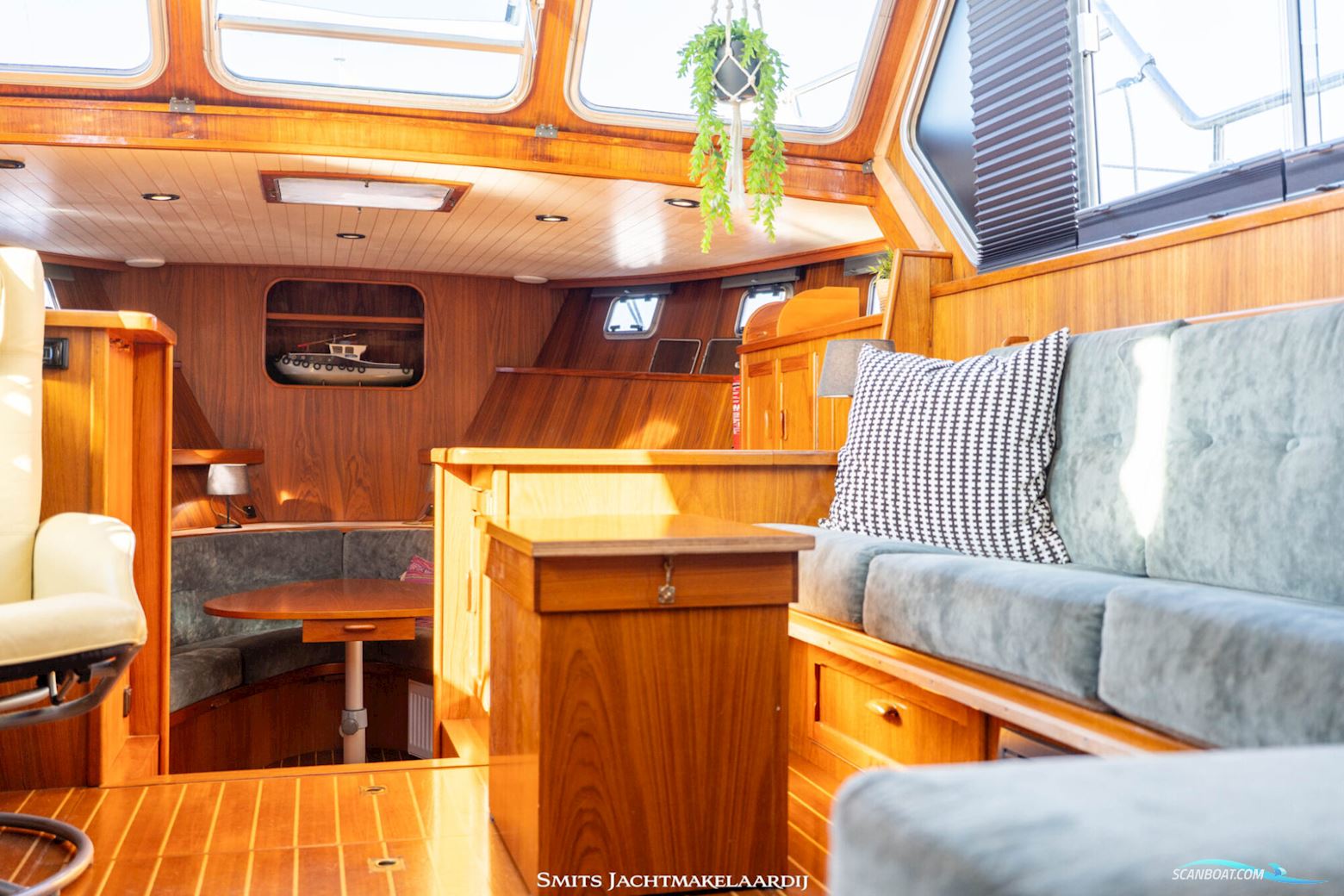 MMS Bakdekkruiser 12.00 AK Cabrio