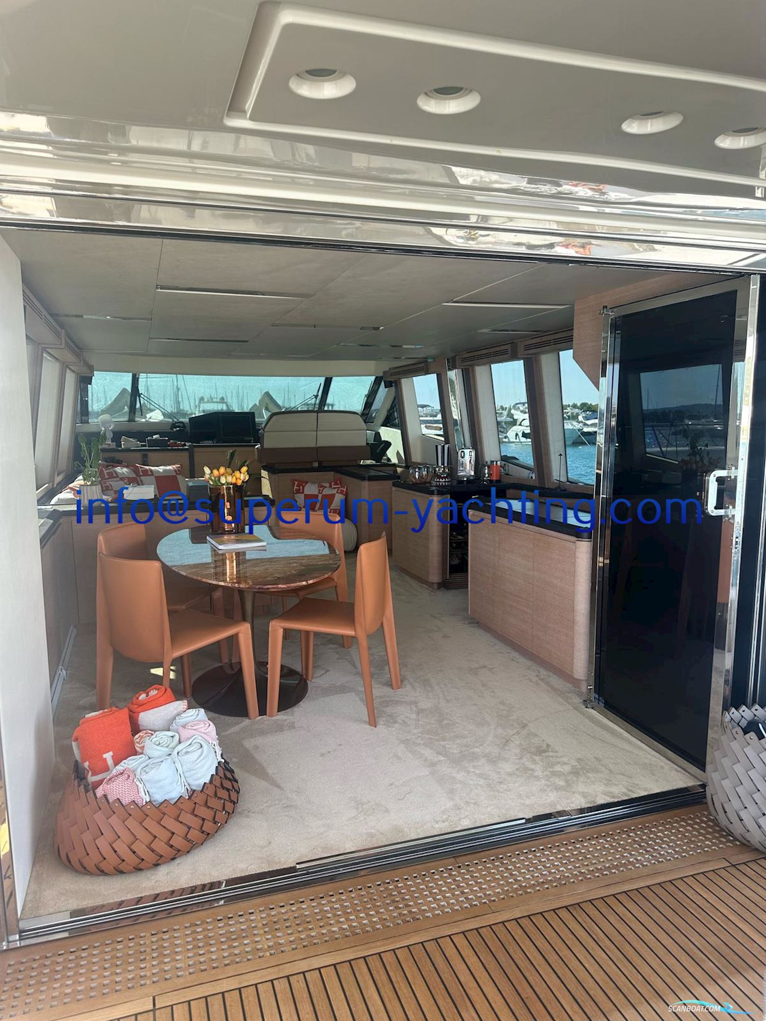 Monte Carlo Yachts 76