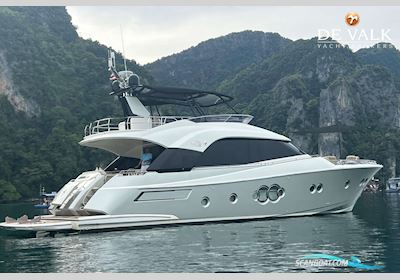 Monte Carlo Yachts MCY 70 Motorbåd 2015, med MAN motor, Ej oplyst
