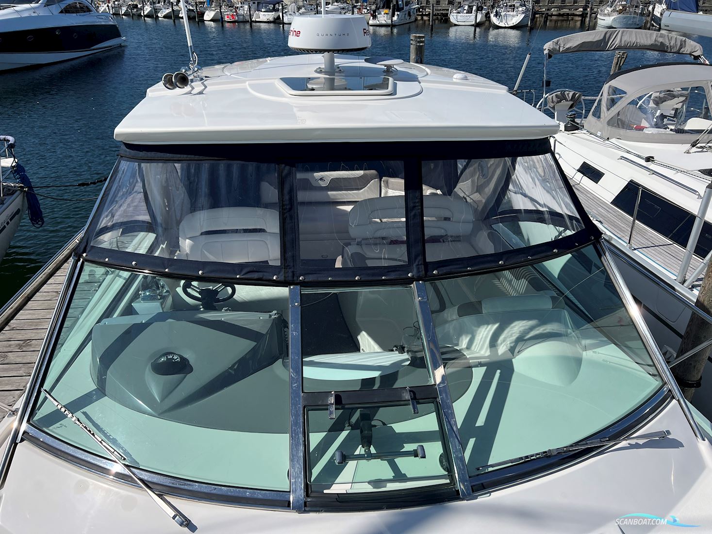 Monterery 415 Sport Yacht