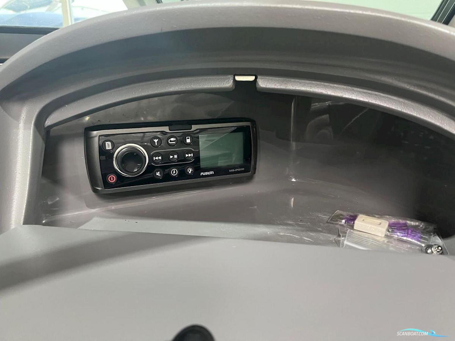 Monterey  204 FS Bowrider