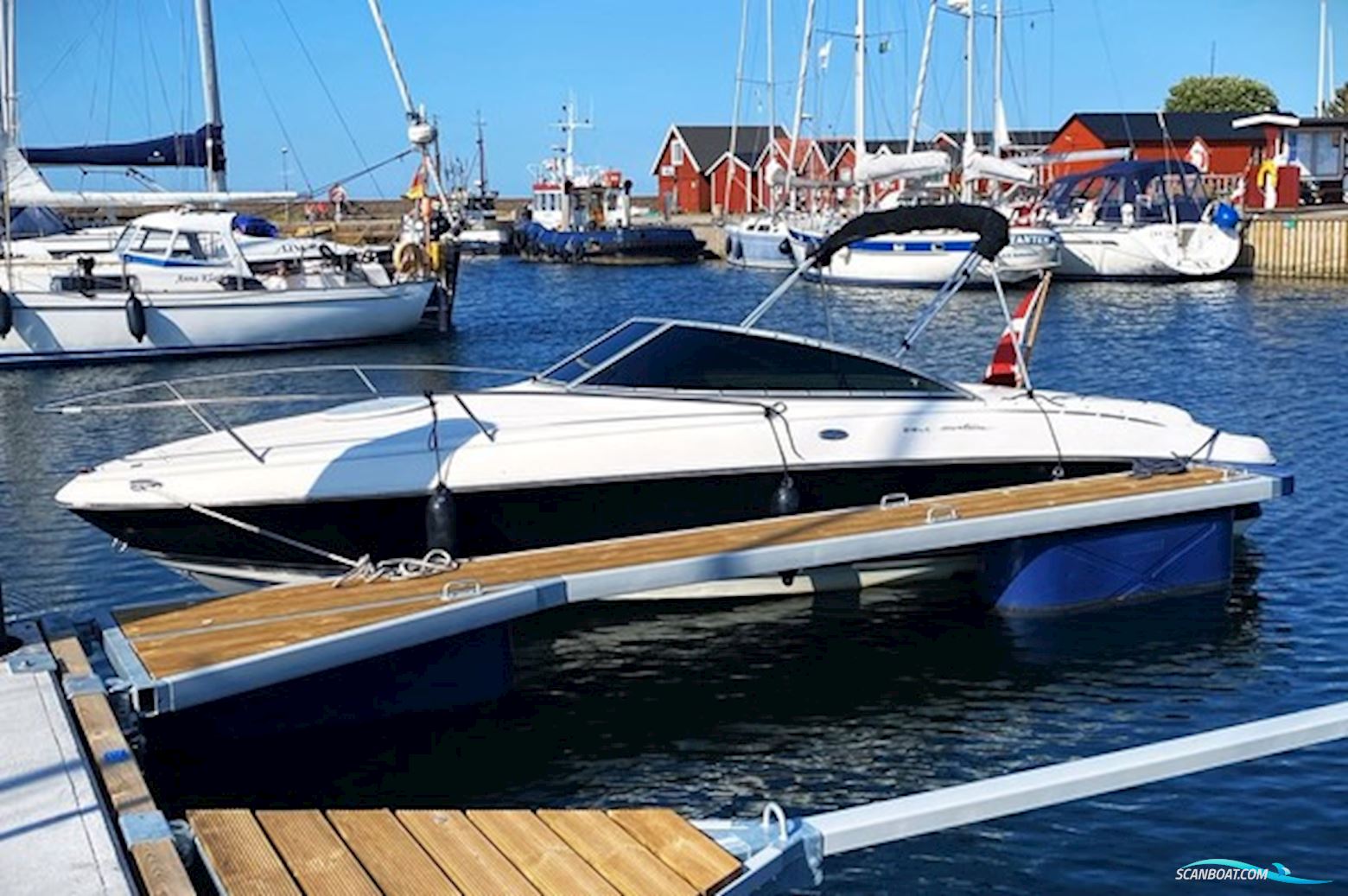 Monterey 218 LC Montura Motorbåd 2006, med Mercruiser motor, Danmark