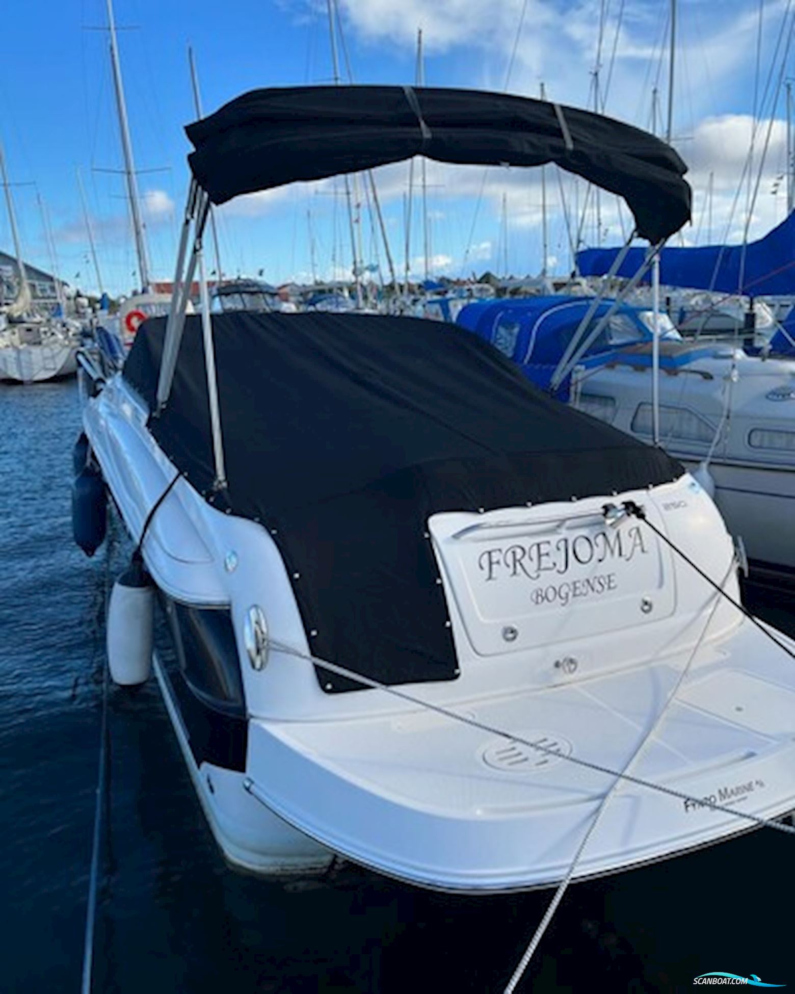 Monterey 250 CR Sport Cruiser, MerCruiser 5.0 MPI