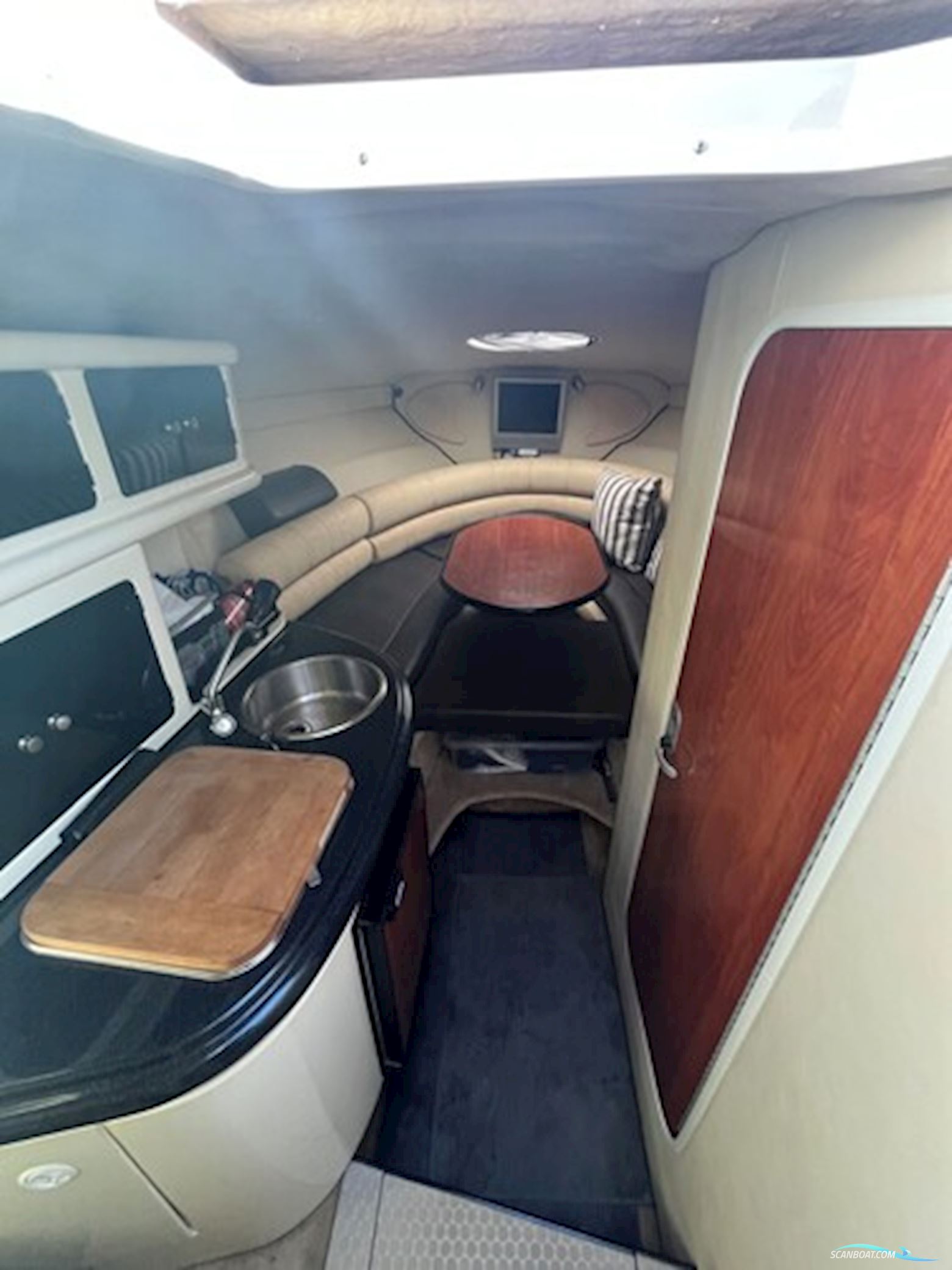 Monterey 250 CR Sport Cruiser, MerCruiser 5.0 MPI