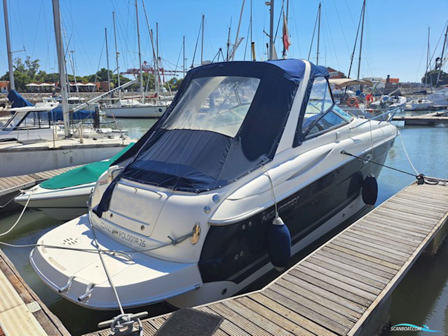 Monterey 265