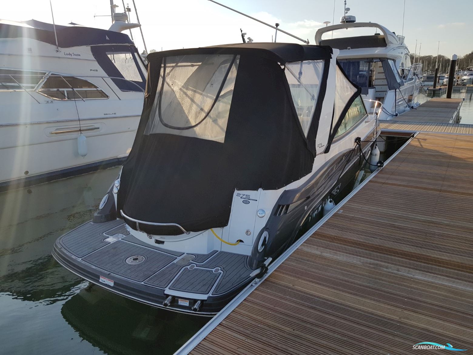 Monterey 275 Sport Yacht