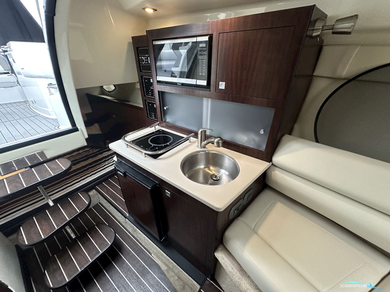 Monterey 275 Sport Yacht