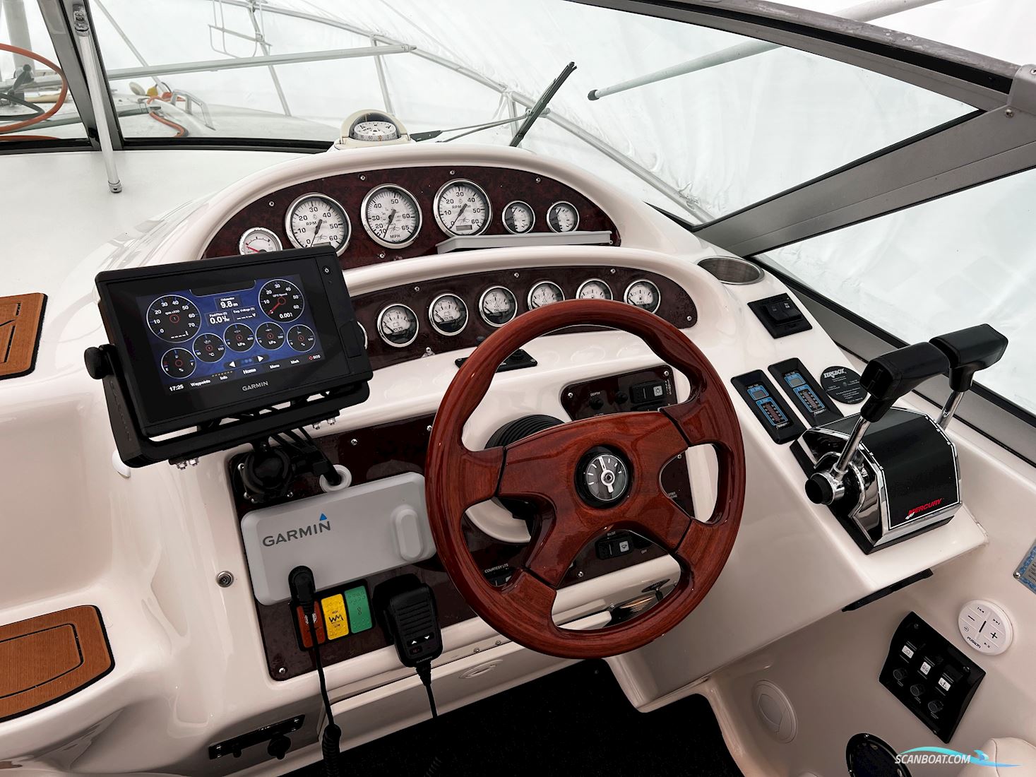 Monterey 282 Cruiser