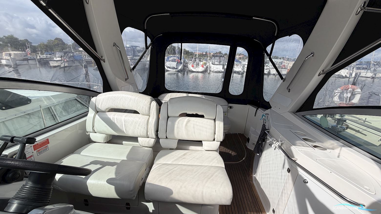 Monterey 290