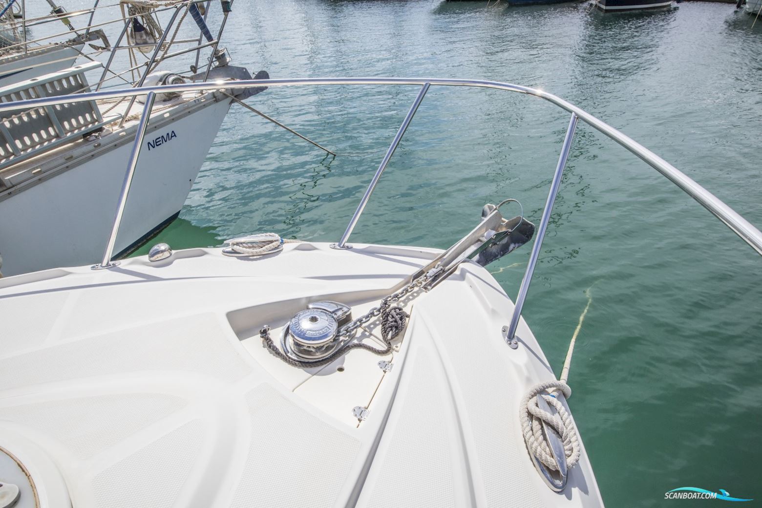 Monterey 295 SCR