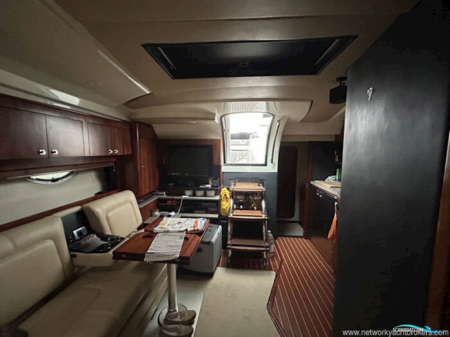 Monterey 415 Sports Yacht