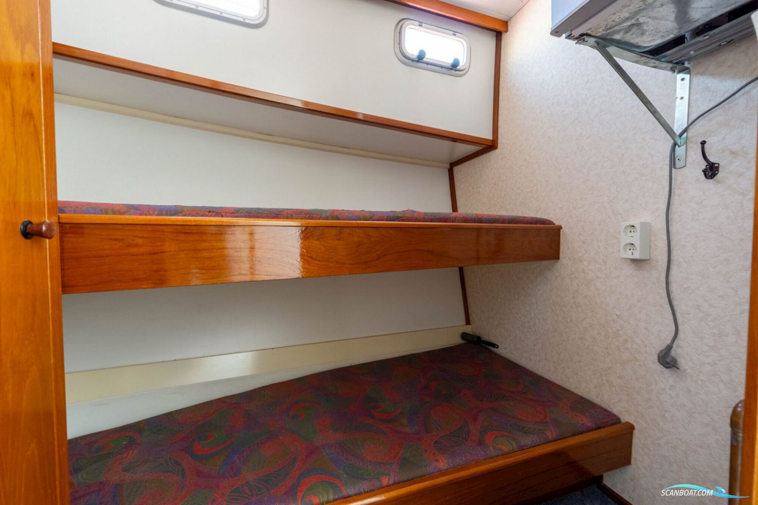 Monty Bank Kotter 38 AK Cabrio