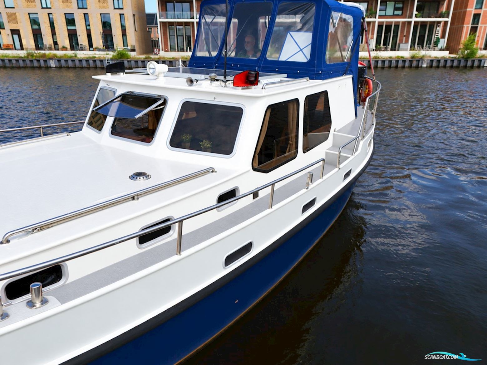 Monty Bank Kotter 38 AK Cabrio