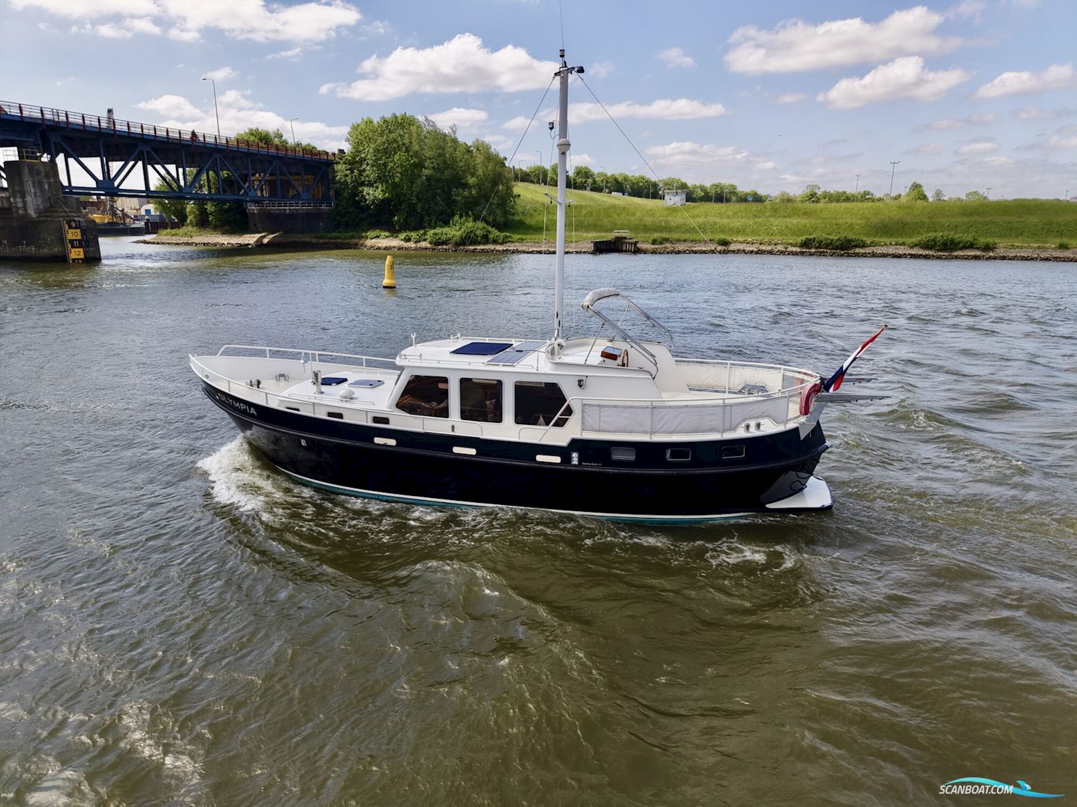 Monty Bank Kotter 41 AK Cabrio