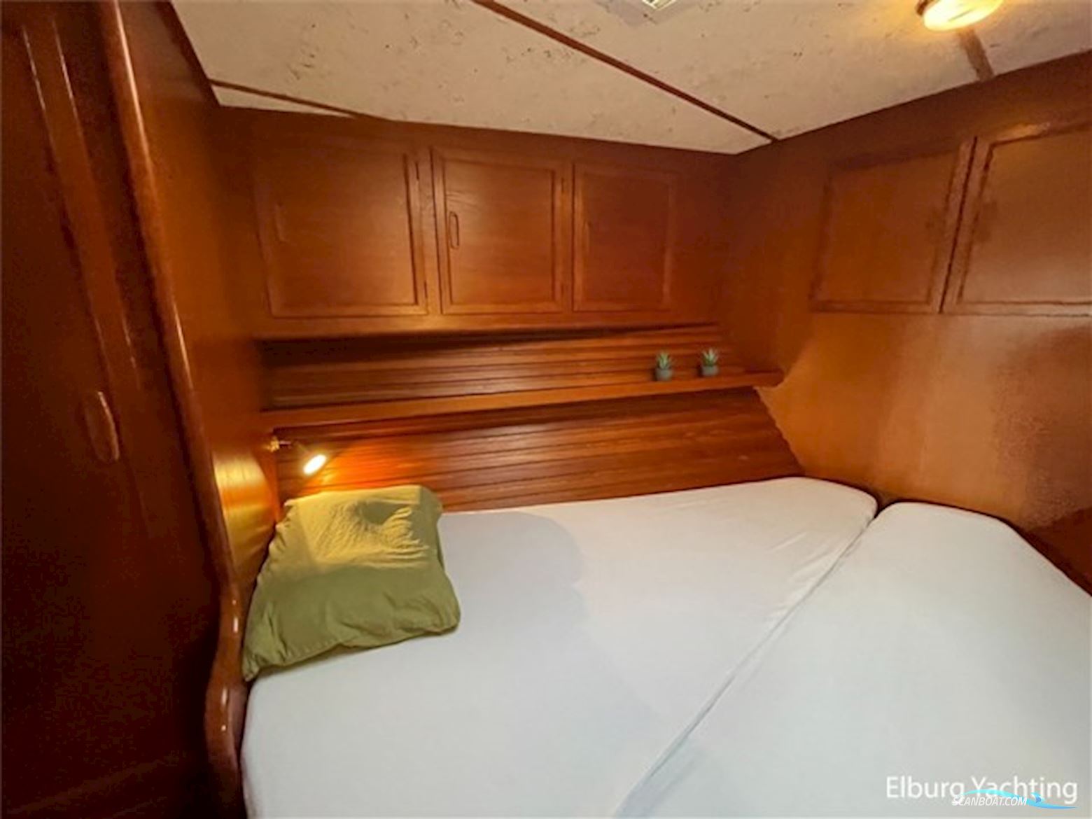 Moody Trawler 50 - Stabilizers