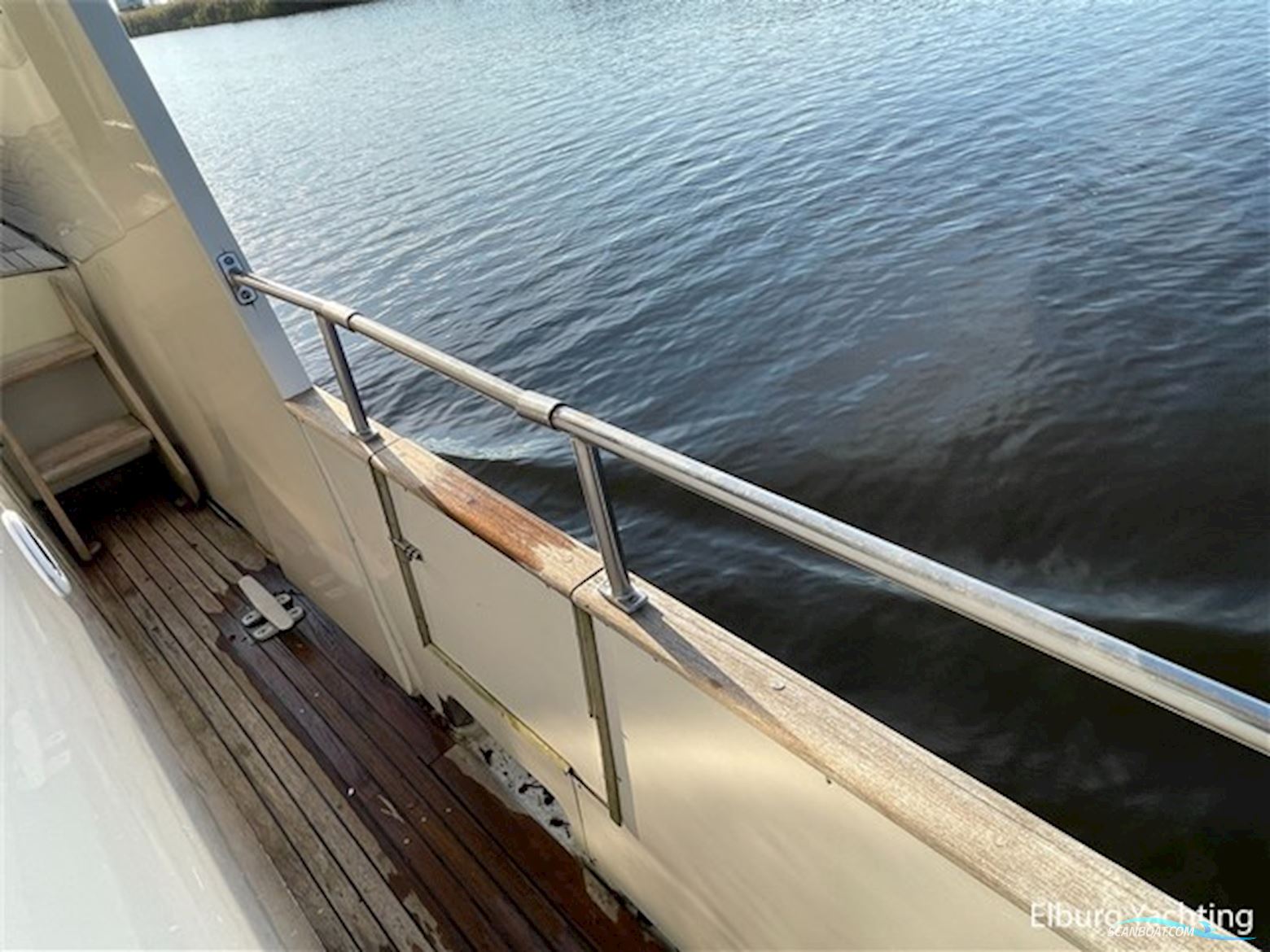 Moody Trawler 50 - Stabilizers