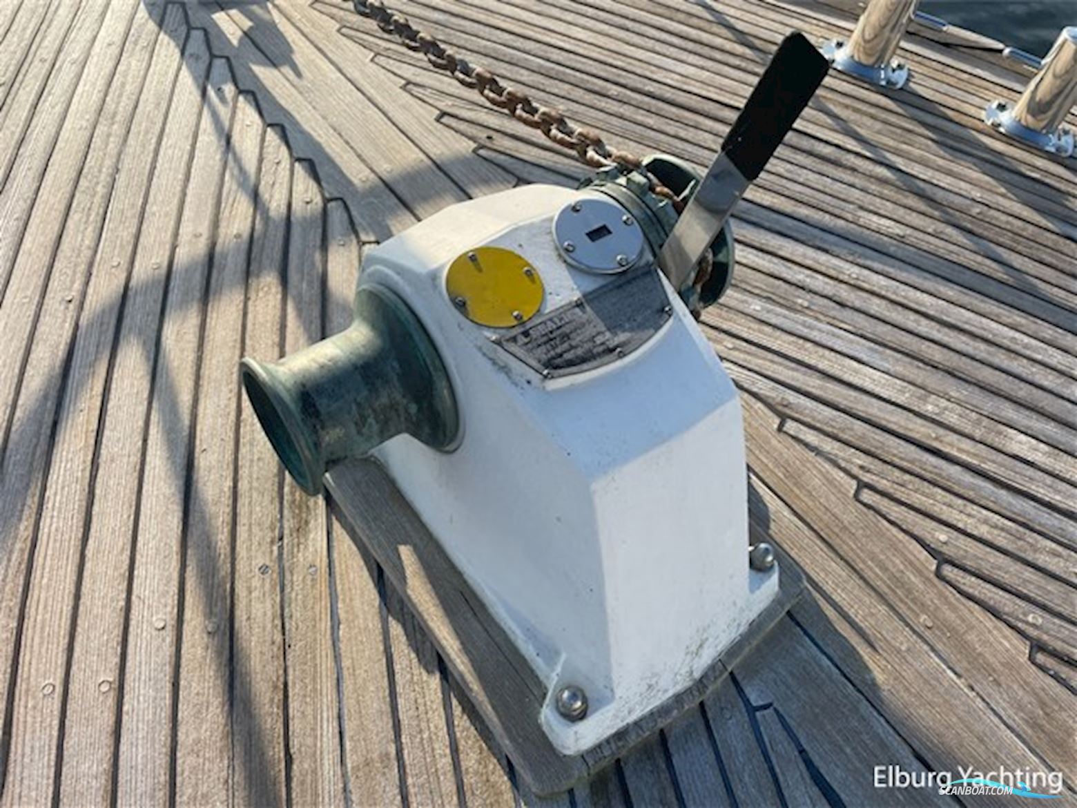 Moody Trawler 50 - Stabilizers