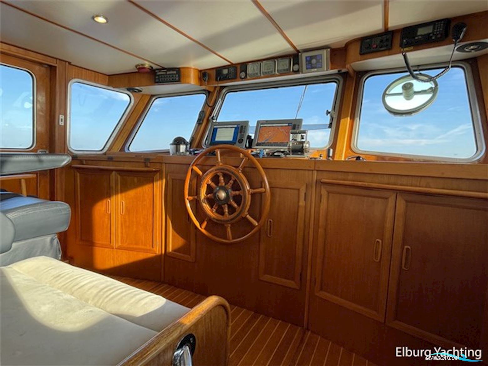 Moody Trawler 50 - Stabilizers