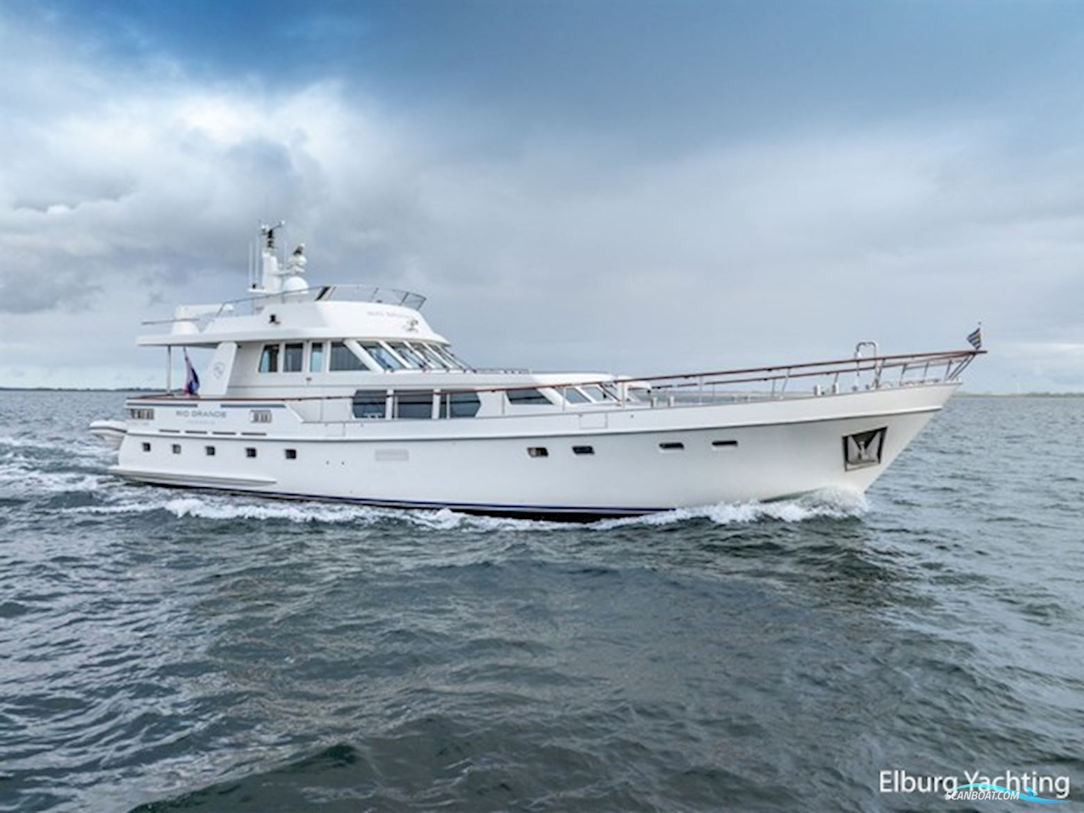 Moonen 68 - Flybridge