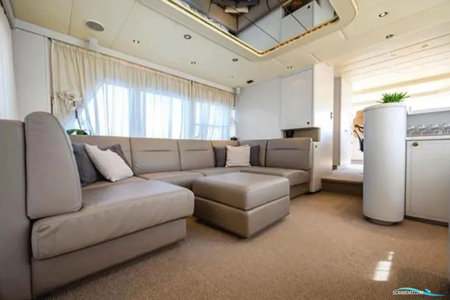 Moonen 68 Flybridge
